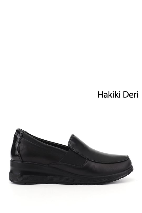 Kadın Siyah Dolgu Taban Hakiki Deri Ayakkabı