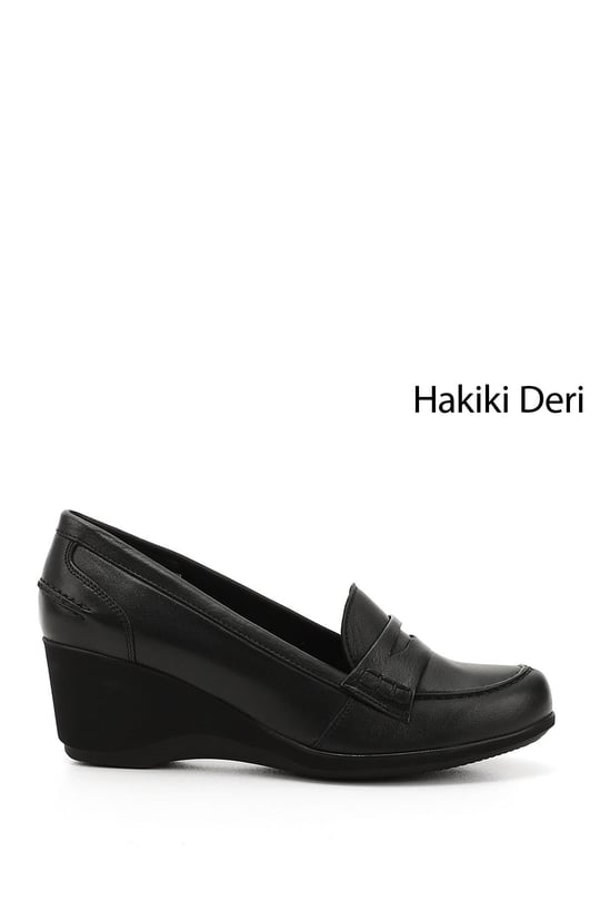 Kadın Siyah Dolgu Taban Hakiki Deri Loafer Ayakkabı