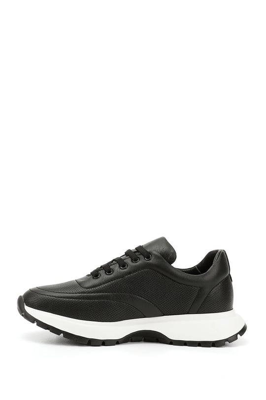 Kadın Siyah Dolgu Taban Lastik Bağcıklı Hakiki Deri Sneaker