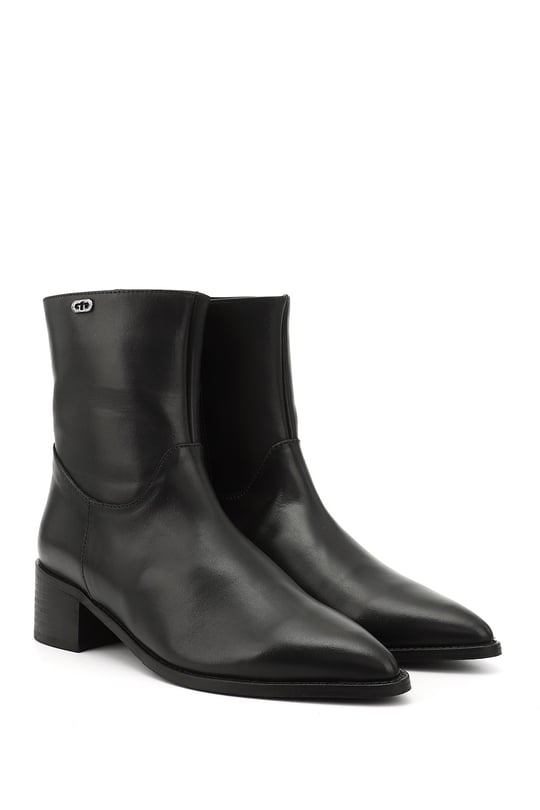 Women's Black Zip-Up Pointed Toe Genuine Leather Boots