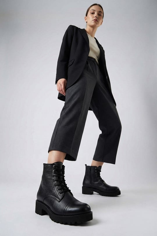Women's Black Floater Zippered Rubber Sole Genuine Leather Combat Boots