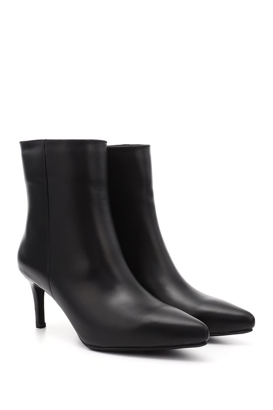 Women's Black Zip-Up Thin Heel Boots