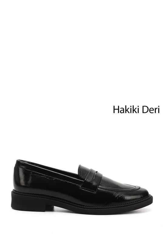 Kadın Siyah Rugan Hakiki Deri Loafer Ayakkabı