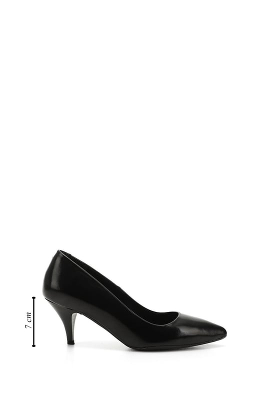 Women's Black Patent Leather Pointed Toe Medium Thin Heel Stiletto