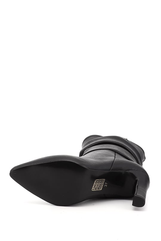 Women's Black Pointed Toe Boots with Thick Heels