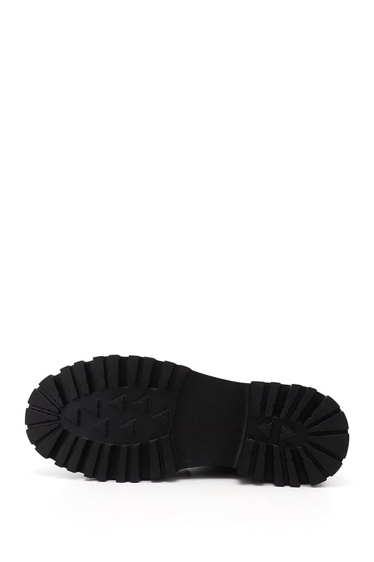 Women's Black Round Toe Zip-Up Boots