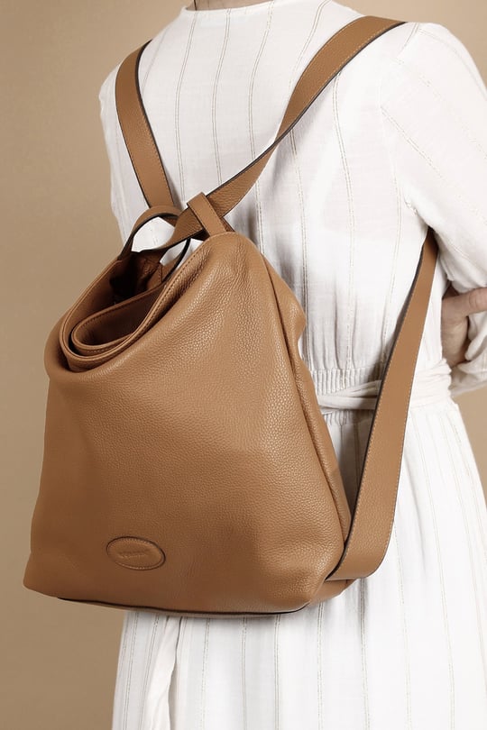 Gon Platinum Genuine Leather Large Size Women's Shoulder And Backpack B7740