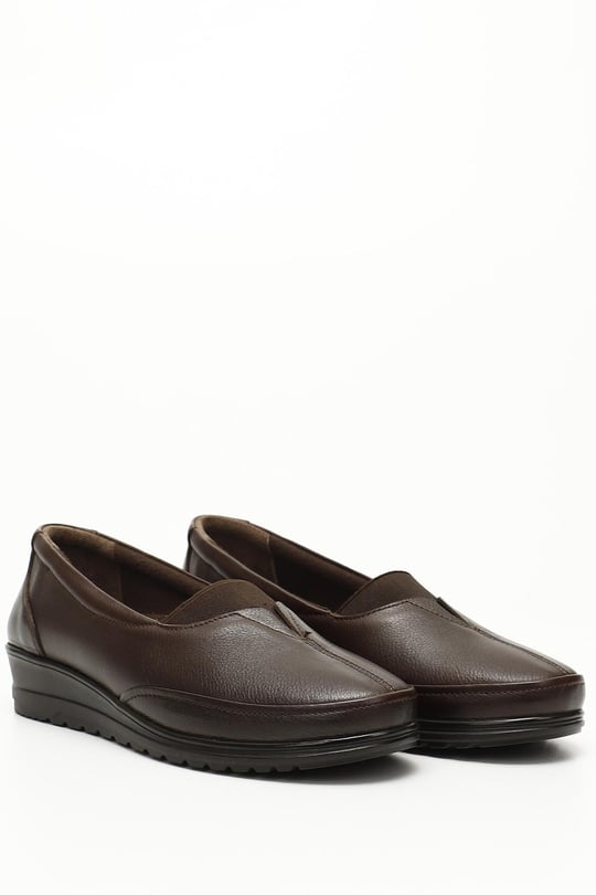Gon Genuine Leather Round Toe Padding Sole Women's Casual Shoes 42621