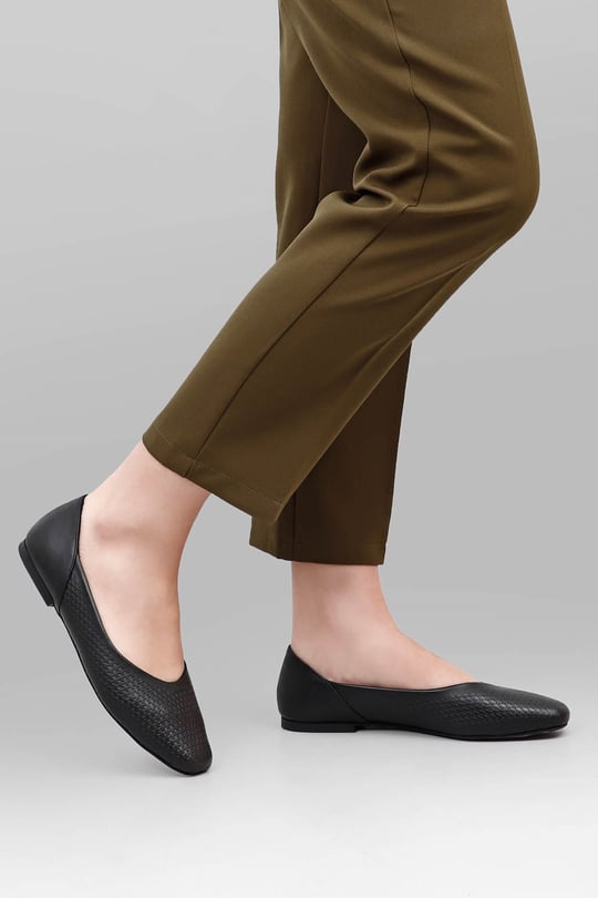Gön  platinum Genuine  leather bulk nose flat sole female Babette 34619