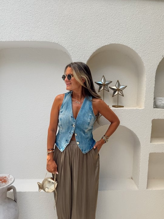 Nişantaşı Butik DÜĞME DETAY YIKAMALI JEAN YELEK