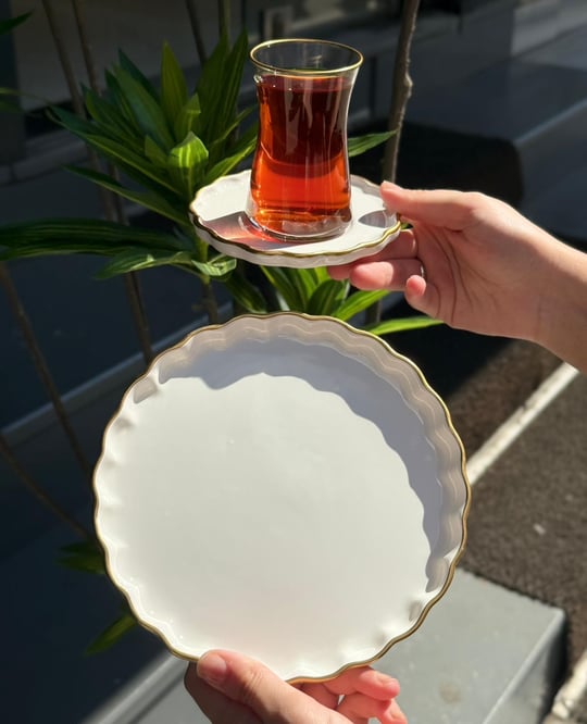 18 Parça Modern Daisy Pasta Çay Saati Seti