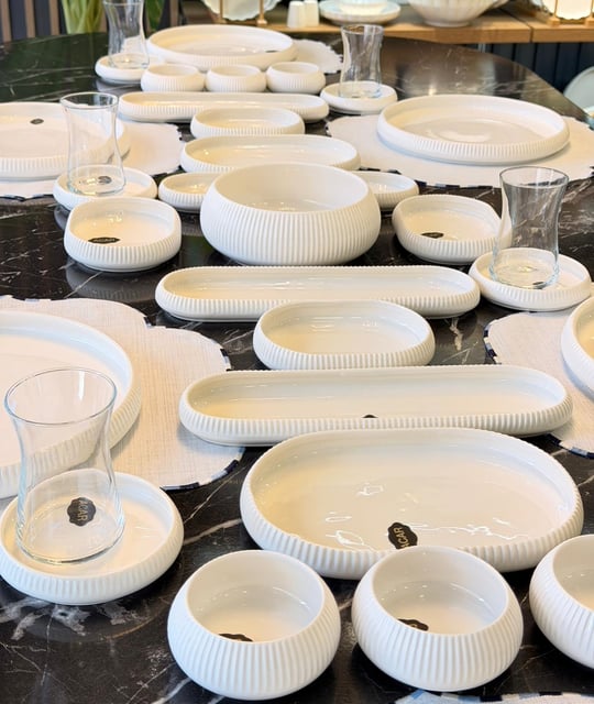 35 Parça 6 Kişilik Bianca Line Perla Porselen Kahvaltı Takımı