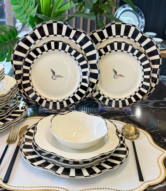 24 Parça Porselen Piyano Black Yemek Takımı