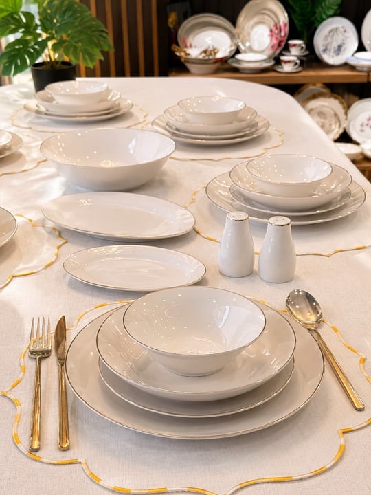 30 Parça 6 Kişilik Porselen Luna Gold Yemek Takımı