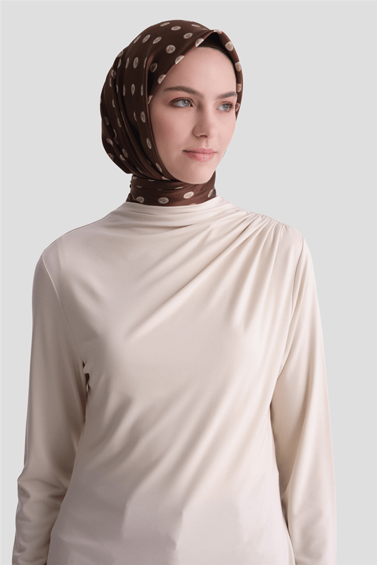 Degaje Yaka Örme Rayon Bluz Bej