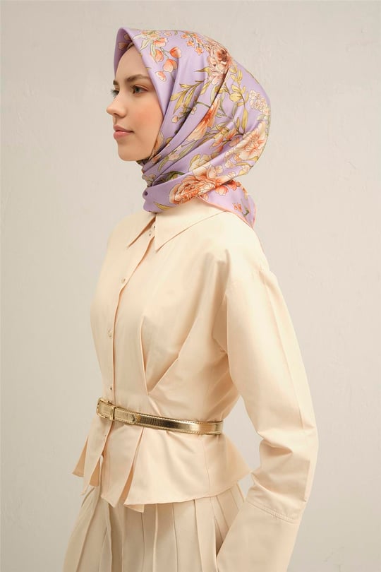 Armine Çiçek Desenli Saf İpek Twill Eşarp 9347D 50
