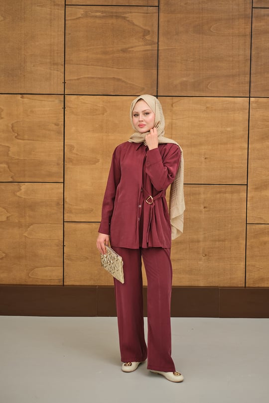 Beli Gold Kemer Detay Gömlek Yaka Takım Bordo