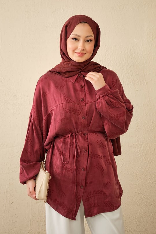 Benek Desenli Saten Bel Bağlamalı Gömlek Bordo
