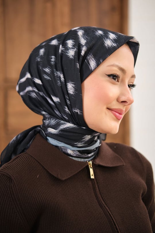 Ceylan Desen Eşarp Siyah