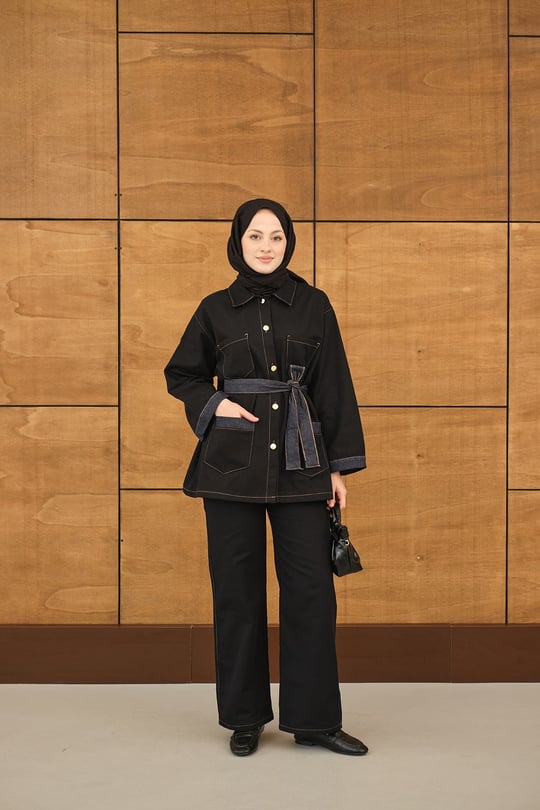 Çift Cepli Gold Düğme Detay Bel Bağlamalı Takım Siyah