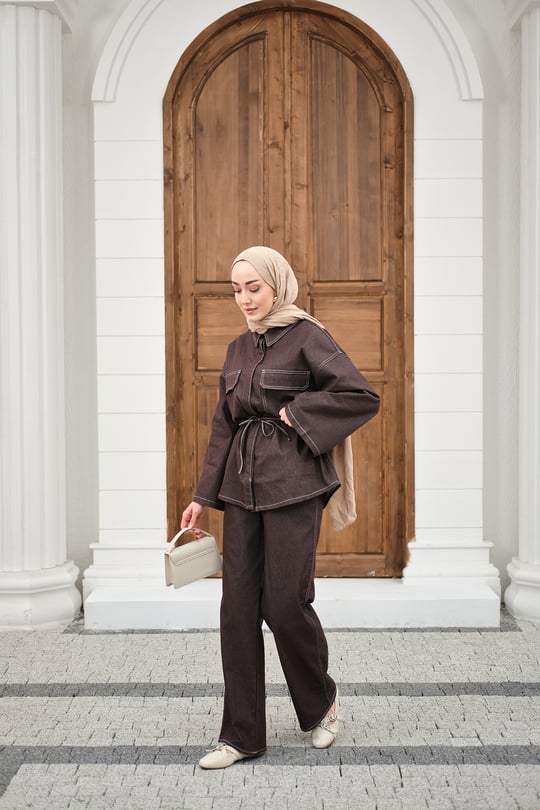 Çift Cepli Pantolonlu Takım Kahverengi