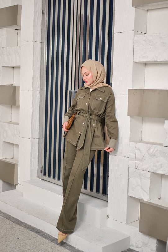 Çıt Çıt Detaylı Dikiş Detay Bel Bağlamalı Takım Haki Yeşil