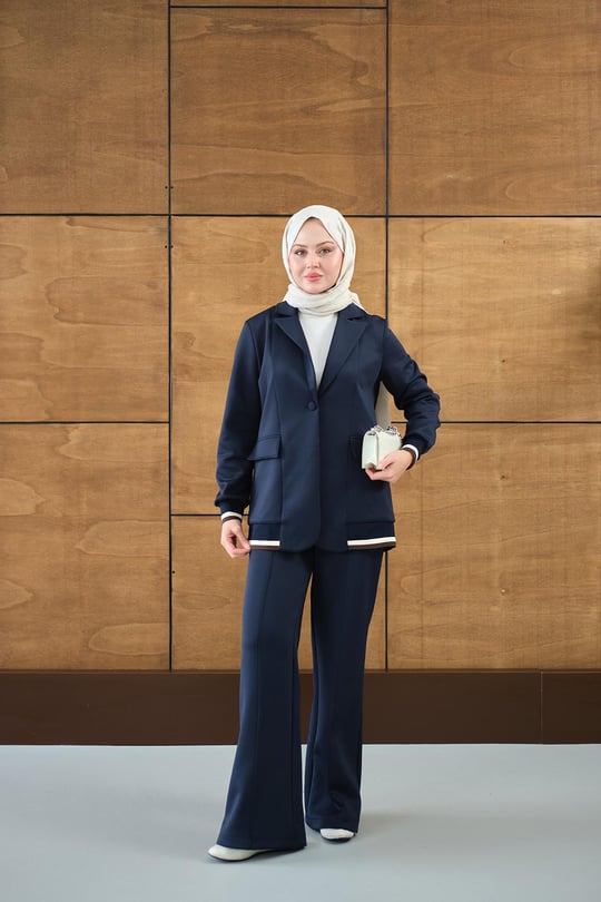 Çizgi Ribanalı Blazer Ceketli Takım Lacivert