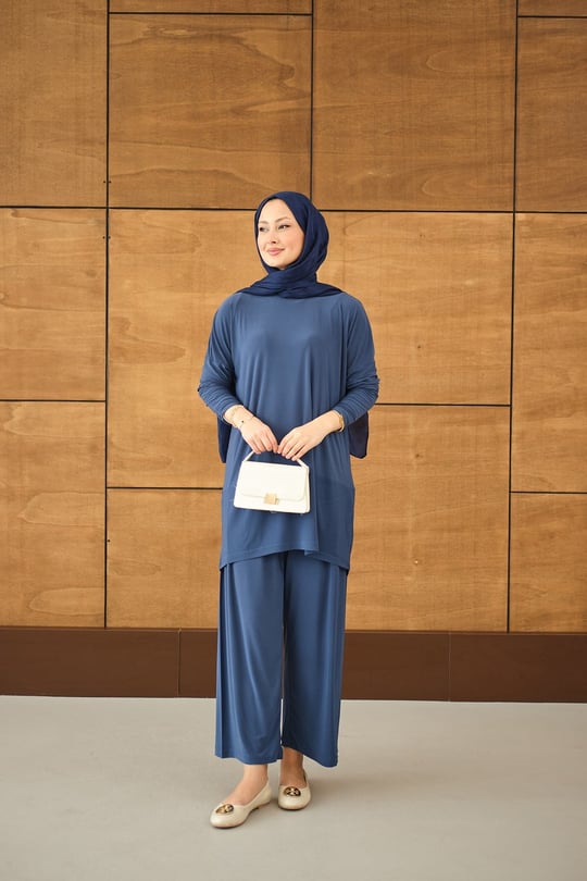 Dikiş Detay Yırtmaçlı Takım İndigo Mavi