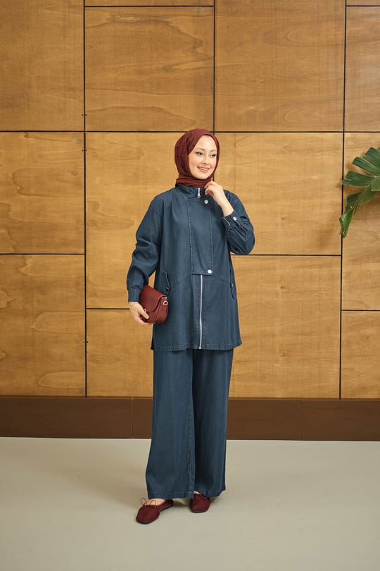 Düğme Detay Gizli Fermuarlı Takım Lacivert