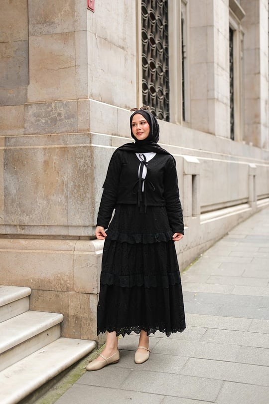 Eteği Volanlı Takım Siyah