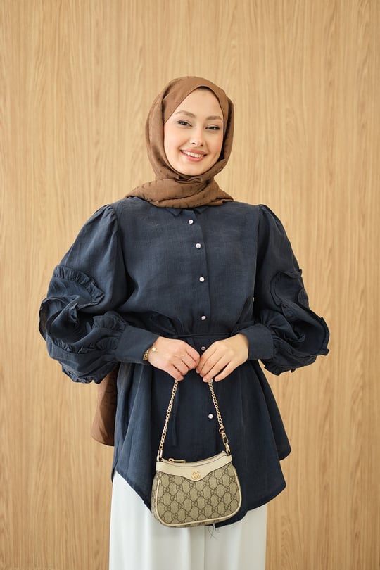 Kolları Fırfırlı Bel Bağlamalı Gömlek Lacivert