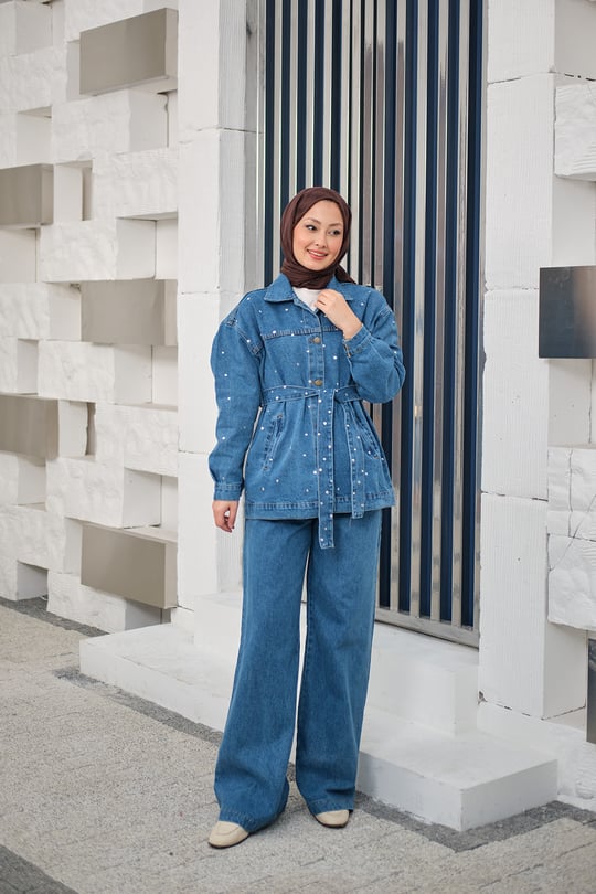 Taş Detaylı Kot Takım Buz Mavi