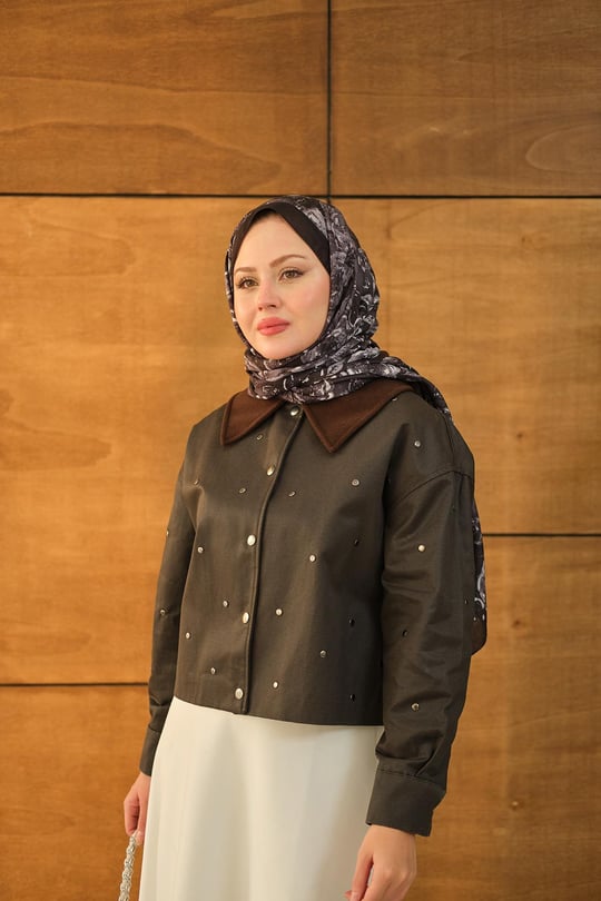 Yakası Kadife Detay Kısa Ceket Kahverengi