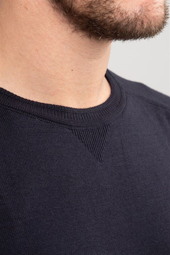 NEW SWEATER COTTON CREW NECK PLAIN   KAZAK SWEATER