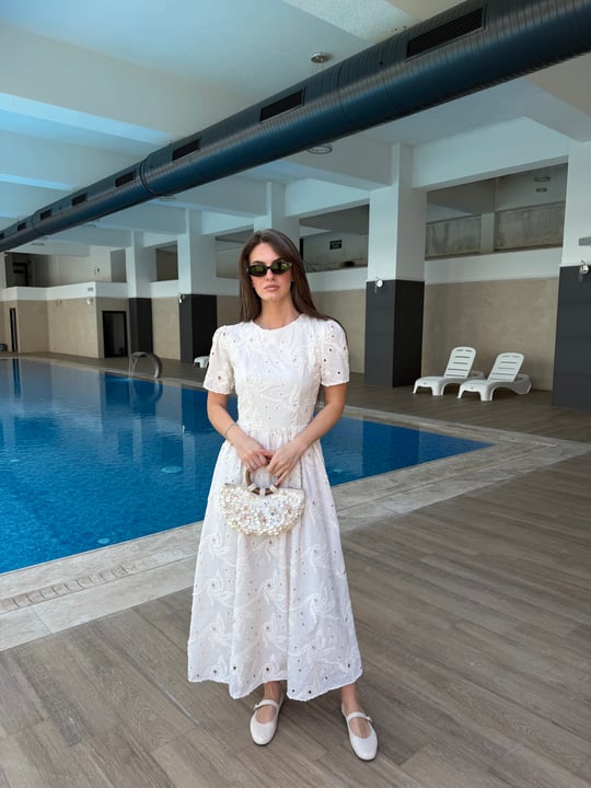 QULOVEYeni GelenlerKısa Kol Ekru Tasarım Elbise