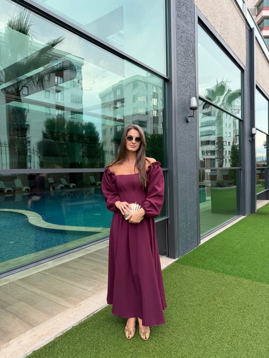 QULOVEYENİ GELENLERMürdüm Korseli Maxi Boy Elbise