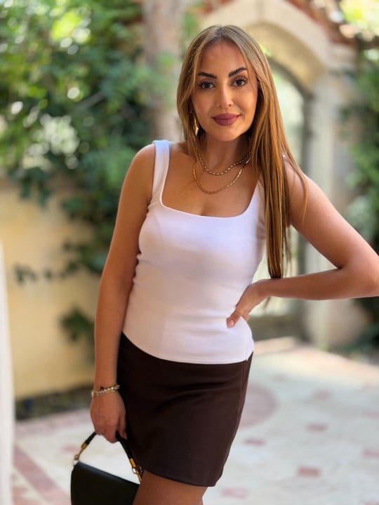 Dilvin Kare Yaka Beyaz Crop