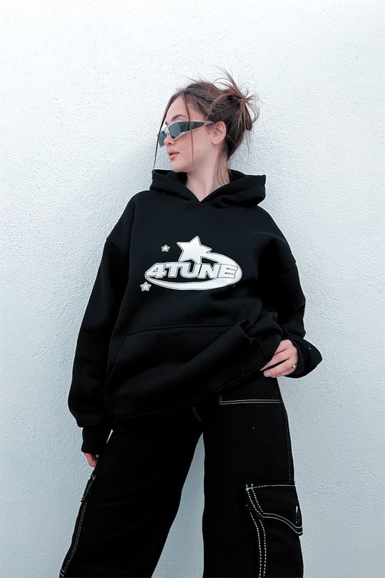 4 Tune Oversize Sweatshirt