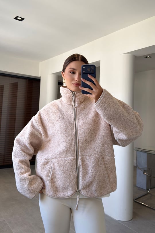 FERMUARLI DİK YAKA POLAR CEKET- BEJ