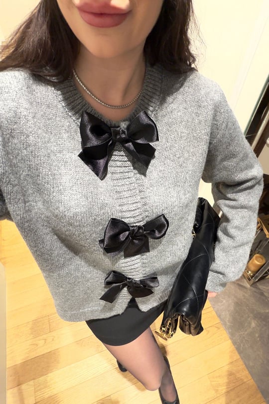 Fiyonk Aksesuarlı Triko Hırka- GRİ