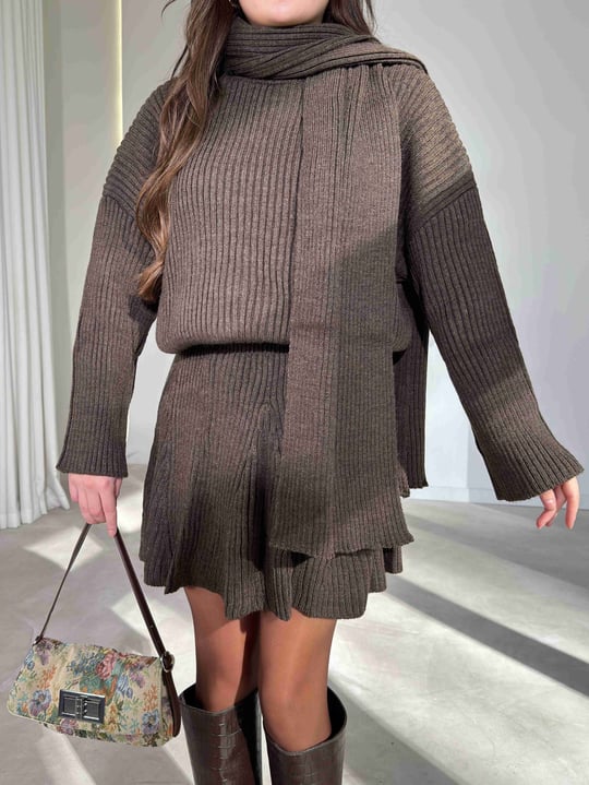 Oversize Kazak Mini Etek Ve Atkılı Kahverengi Brisha Üçlü Triko Kadın Takım 26Y768