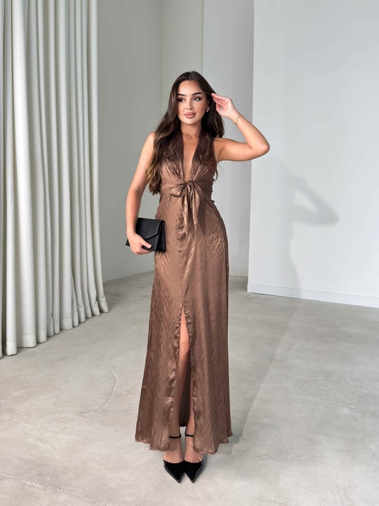 Önü Bağlamalı Yırtmaç Detaylı Maxi Boy Kahverengi Cassie Kadın Elbise 26Y482