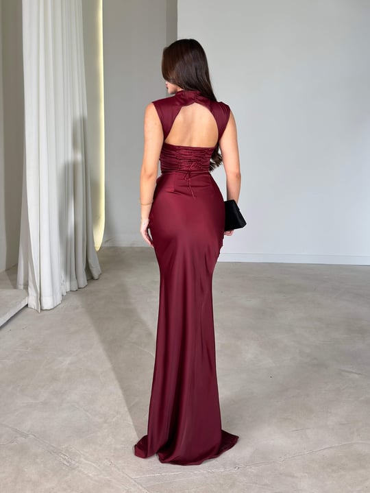 Sırtı Pencere Detaylı Maxi Boy Bordo Ovmi Kadın Abiye Elbise 26Y710
