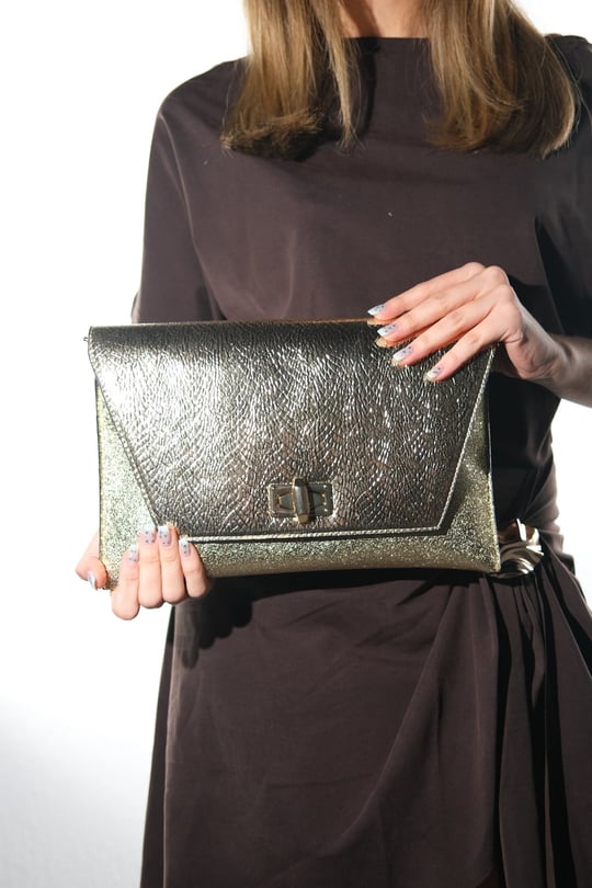 202-25-5-ALTIN BASKIMAORI Altın Baskı Kadın Clutch Çanta