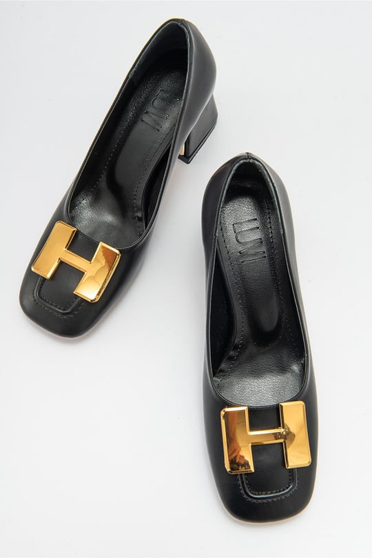 ELOİS Siyah-Altın Tokalı Kadın Topuklu Ayakkabı