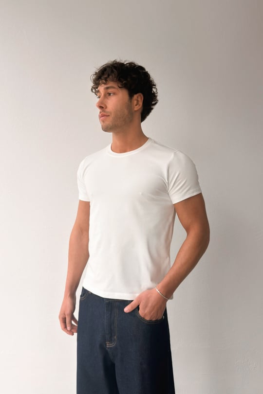 Basic Slim Fit Ekru Tişört