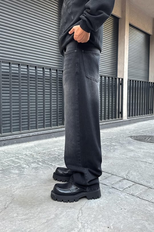 Eskitme Detay Çizgili Baggy Jean Siyah