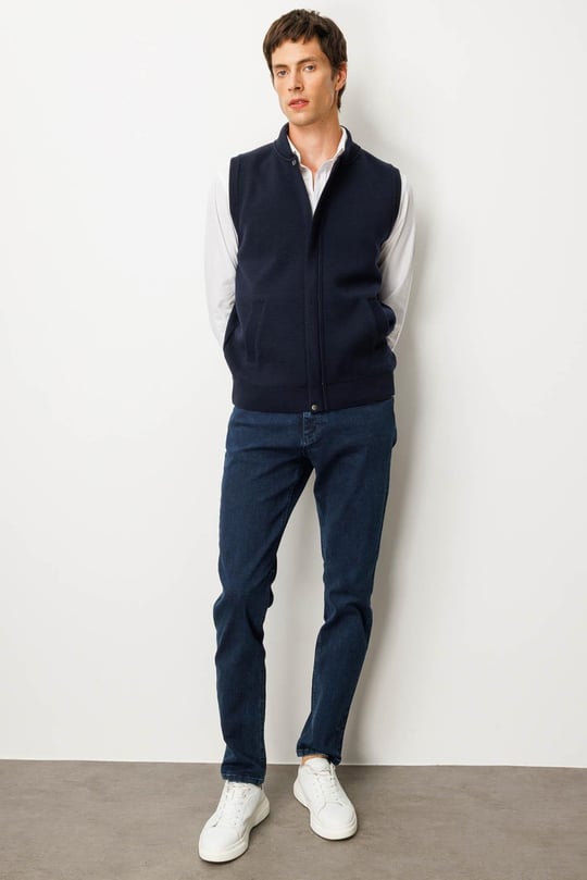 Erkek Hakim Yaka Çelik Örgü Yün Yelek K.Lacivert