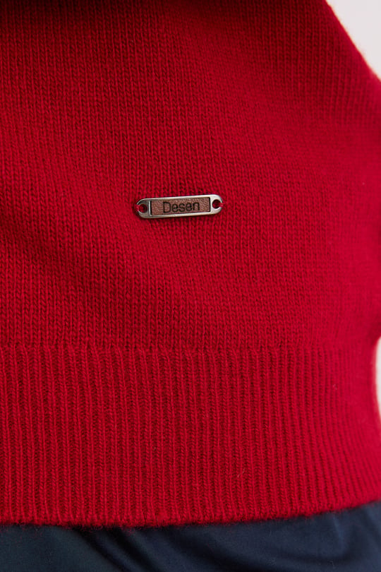 Mens V-Neck Basic Wool Sweater Dark Red