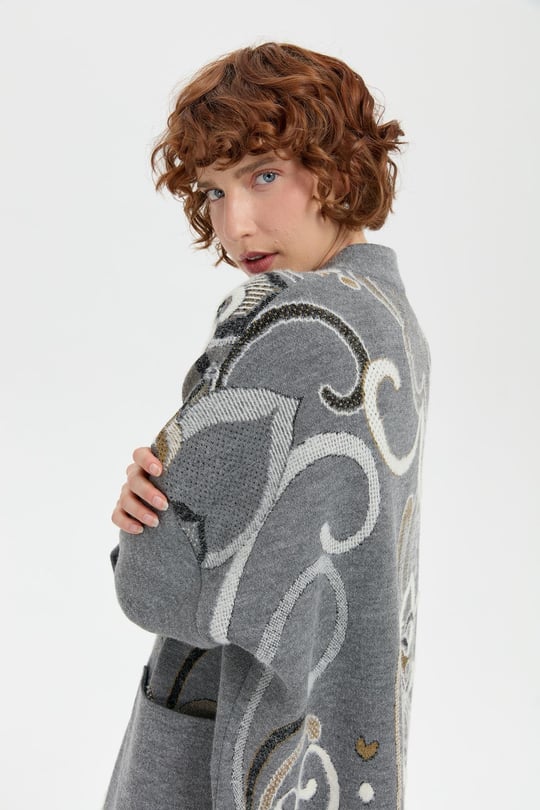 Kadın Dik Yaka Büyük Çiçekli Panço Füme_Siyah Sim